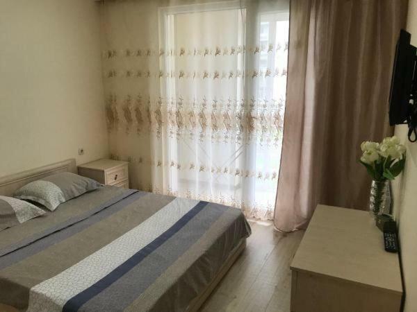 Apartments By The Sea Батуми Экстерьер фото